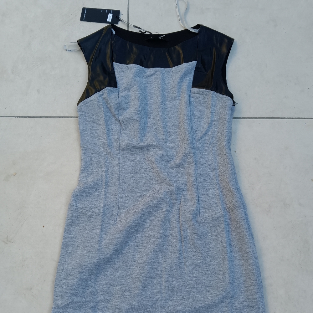 Women's dress